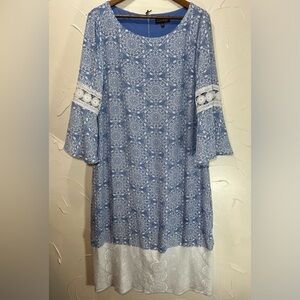 Luxology Blue and White Shift Dress Bell Sleeve SZ XL
